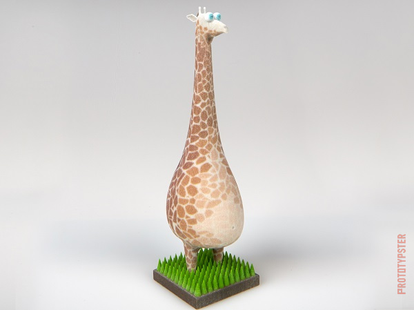 3D-printed giraffe from Prototypster
